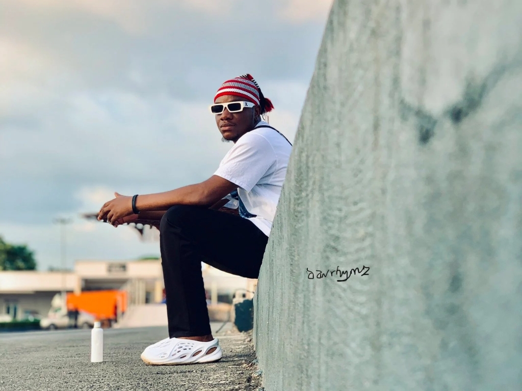Decoo Jay (Nigerian rap artist)